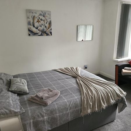 Birmingham Blissful Apartment With 2 Bedrooms 外观 照片
